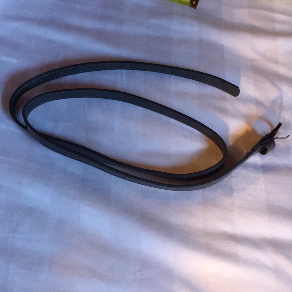 Forever 21 grey belt